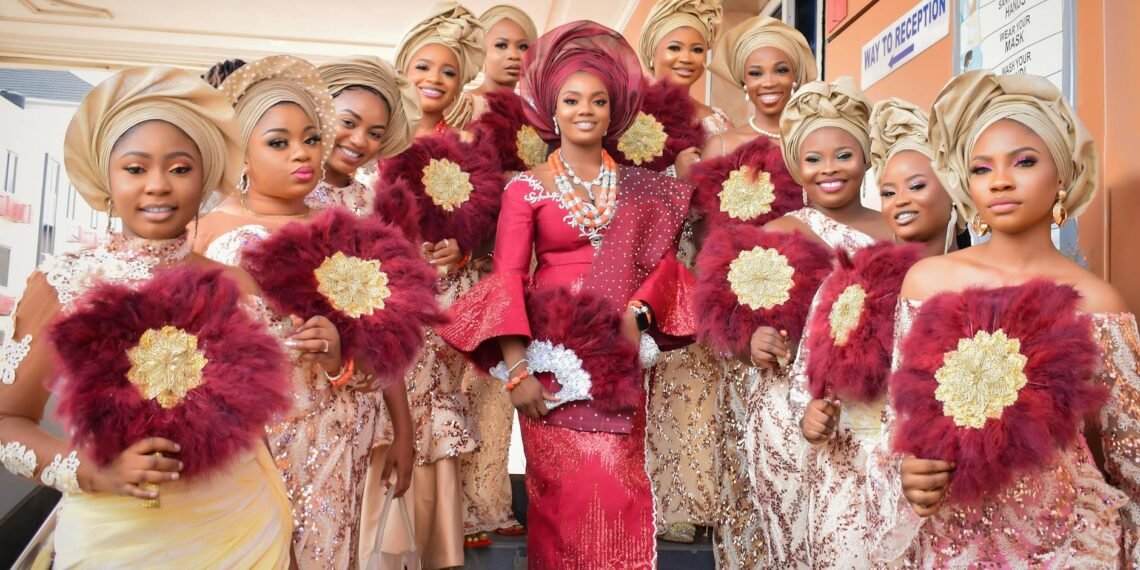 Get Ready To Shine: Finding The Perfect Cocktail Dresses For Women 1 Cocktail Dresses For Women