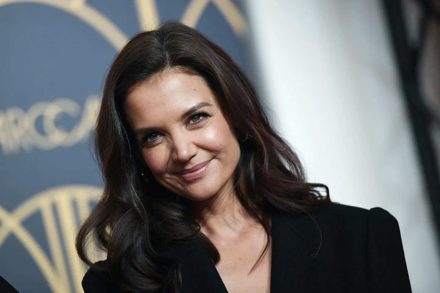 Suri Cruises Latest Outing Shows Her Lookalike Mother Katie Holmes Is Her Style Inspiration 