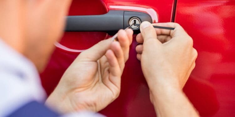 6 Tips For Finding Reliable Car Locksmiths