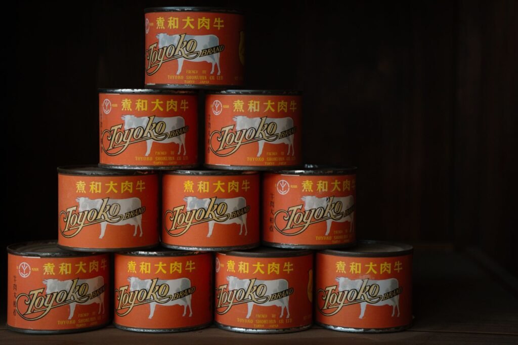 Close-up of a meat package with the Product of USA label in a 2026 grocery store setting. practical detail